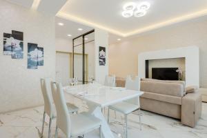 Apartment room in Natella Apartments at Glukhaya Zelenina 6