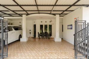 Fast Hous Syariah Bogor Mitra RedDoorz