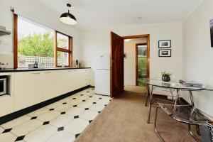 Ms Sophias Studio Apartment