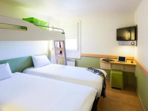 Hotels Ibis budget Beziers Est Mediterranee A9 / A75 : photos des chambres