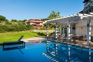 Stunning 2 Bed Zimbali Suites Sea View
