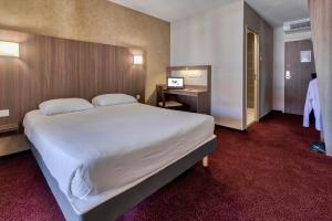 Hotels B&B HOTEL Saint Jean de Luz : photos des chambres