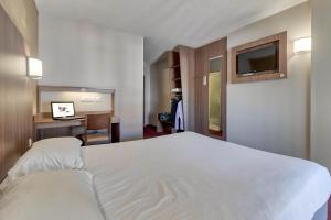 Hotels B&B HOTEL Saint Jean de Luz : photos des chambres