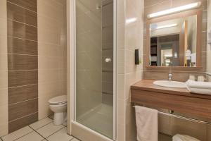 Hotels B&B HOTEL Saint Jean de Luz : photos des chambres