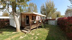 Villages vacances Mobil Home a Condrieu : photos des chambres