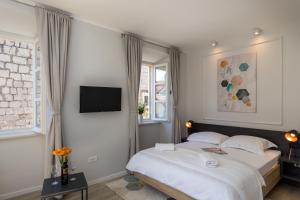 Apartments Urbis 
