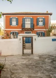 The 1813 Painter's Villa by Neuvel - Ayía Evthimía