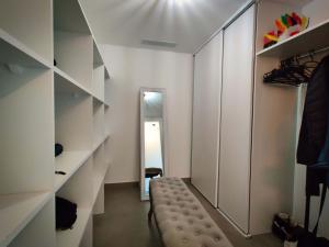 Appartements Solaneos propose magnifique T4 neuf sur le port avec Piscine CHAUFFEE : photos des chambres