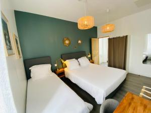 Hotels Hotel Saint-Michel : photos des chambres