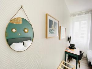 Hotels Hotel Saint-Michel : photos des chambres