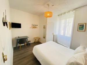 Hotels Hotel Saint-Michel : photos des chambres