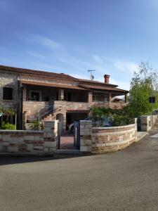 Apartmani Memić 100 m do plaže, APARTMENTS MEMIĆ ONLY 100M FROM BEACH 