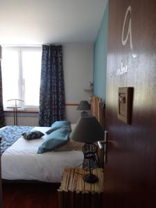 Hotels Hotel Logis Beausejour : photos des chambres