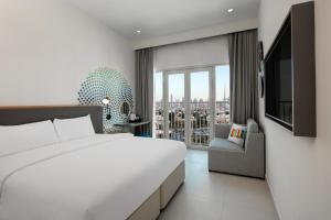 Rover Room – Up to 20% Off on La Mer outlets and water sports room in Rove La Mer Beach