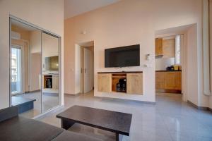 Immogroom- Sublime studio with terrace- close ShopsBar