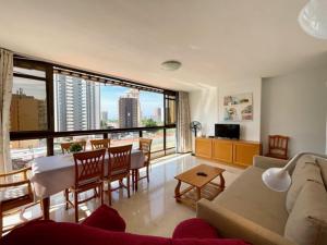 Los Gemelos 2 sin aire acondicionado - Aloturin Benidorm