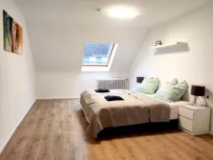 Theox Apartment No 2 Modernes Apartment zwischen Mannheim & Heidelberg - 拉登堡