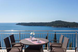 Apartments Villa Ari