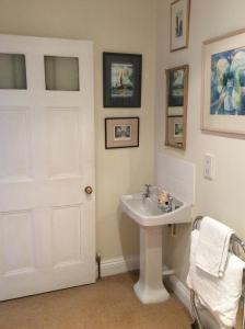 Ingram House Bed & Breakfast