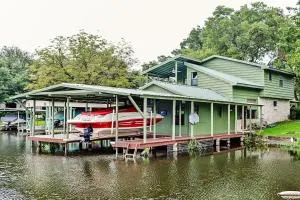 Crestwood Cove - Burnet