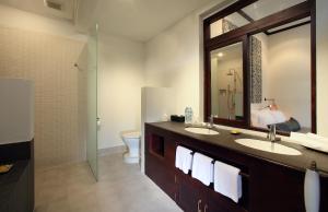 The Apsara Rive Droite