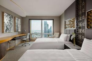 Horizon King Club Room with Lounge Access room in Shangri-La Hotel Dubai