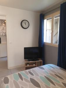 Le Senlipin, studio centre ville, coeur de Senlis, proche parc Asterix