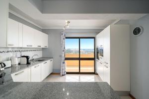 Bela Vista Penthouse with Pool by LovelyStay