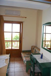 Golden Sun Apartments