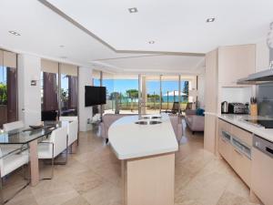 Oceans 201 luxurious beachfront apartment