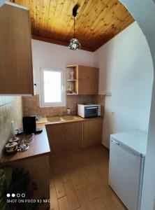 Fabulous apt. w/breakfast near the sea! Lefkada Greece