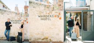 Warders Hotel Fremantle Markets