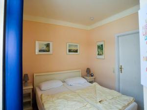 Strandvillen Binz - Ferienwohnung mit Meerblick, 2 Schlafzimmern und Balkon SV-012