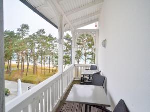 Strandvillen Binz - Ferienwohnung mit Meerblick, 2 Schlafzimmern und Balkon SV-012