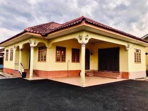 Suki Homestay 2 - Bukit Payong