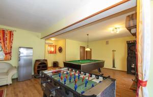 House Green Side Sunset