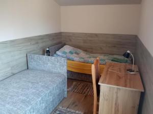 Twin Room with Shared Bathroom room in Budai Vám Apartmanház