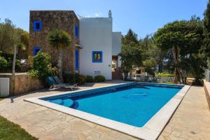 Villa with Private Pool room in San Miguel Park