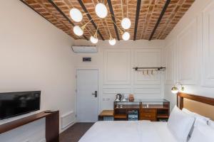 PeraNox Boutique Hotel