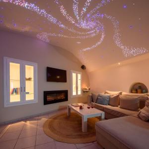 Suite Home Santorini