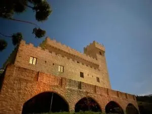 Hotel Fazenda Castelo Santa Clara - Queluz