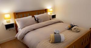 Sleeps 6 Centre of Portrush, Main street, Coastal Links