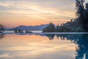 Tsamadou Beach, Kokkari, 83100, Greece.