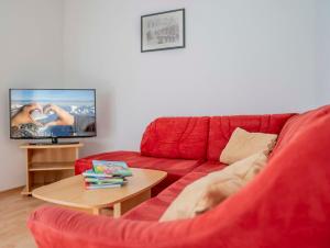One-Bedroom Apartment room in Adlerhof