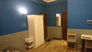 Quadruple Room with Private Bathroom room in House Seven