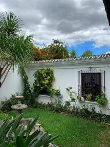 Casa Chula / Céntrica con jardín, terraza y parqueo - San Cristóbal El Bajo
