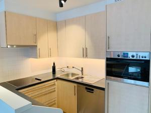 Even Aan Zee - Largo