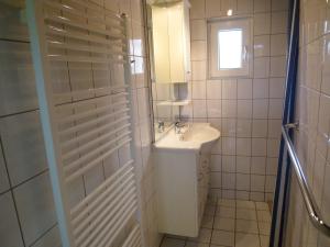 Detached bungalow, perfect for water sports and nature enthusiasts