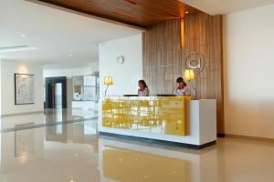 Amaris Hotel Season City