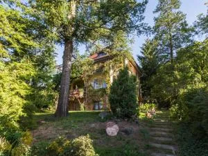 Ferienwohnung Dresden-Pillnitz - Elbhang-Villa - "Am Zuckerhut" - Malschendorf